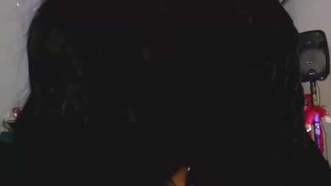 Snapshot of deep_sky7 chatting on 02-12-26, 02:12 Erika Florez M online show from 02-12-26, 02:12