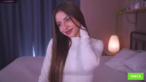 Eva online show from 11-19-25, 08:25