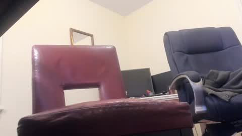 Snapshot of deeznutz343 chatting on 12-07-24, 04:31 Deez Nutz online show from 12-07-24, 04:31