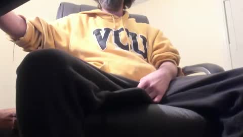 Snapshot of deeznutz343 chatting on 12-20-24, 03:36 Deez Nutz online show from 12-20-24, 03:36