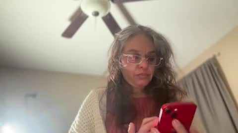 Snapshot of degeneratesaint chatting on 01-25-25, 05:51 Tori online show from 01-25-25, 05:51