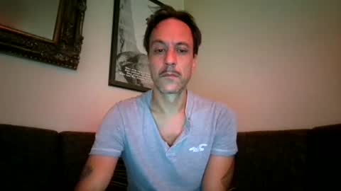 Snapshot of degrandis chatting on 08-03-26, 06:00 Luka Magic online show from 08-03-26, 06:00