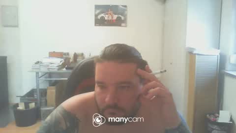 Snapshot of deinspielzeug87 chatting on 01-20-25, 11:02 deinspielzeug87 online show from 01-20-25, 11:02