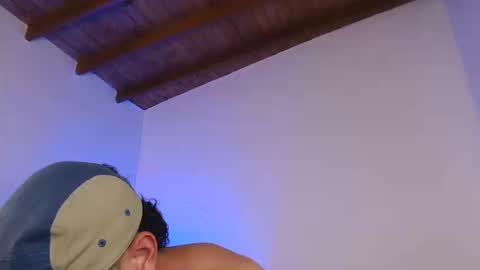 Snapshot of deivy_gram chatting on 09-23-25, 04:26  DEIVY  online show from 09-23-25, 04:26