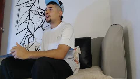 Snapshot of deivy_gram chatting on 10-11-25, 07:01  DEIVY  online show from 10-11-25, 07:01