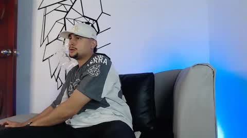 Snapshot of deivy_gram chatting on 10-12-25, 05:45  DEIVY  online show from 10-12-25, 05:45