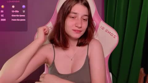 Princess Potato online show from 09-30-25, 05:34