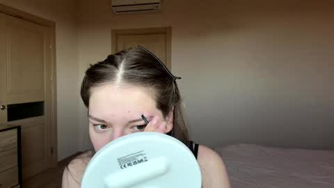 Mila online show from 04-05-26, 02:14