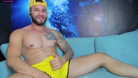 Delessandro online show from 01-05-25, 05:09