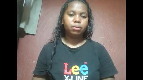 deliah712909 online show from 03-01-25, 09:51