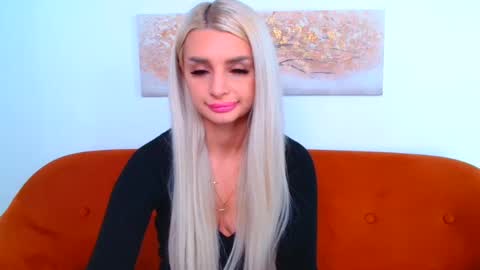 deliciaalove online show from 01-30-25, 09:47