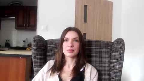 Snapshot of delightaurora chatting on 02-04-25, 10:43 Aurora online show from 02-04-25, 10:43