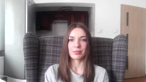 Snapshot of delightaurora chatting on 02-28-25, 10:52 Aurora online show from 02-28-25, 10:52