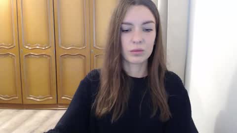 Snapshot of delightaurora chatting on 10-27-25, 08:29 Aurora online show from 10-27-25, 08:29