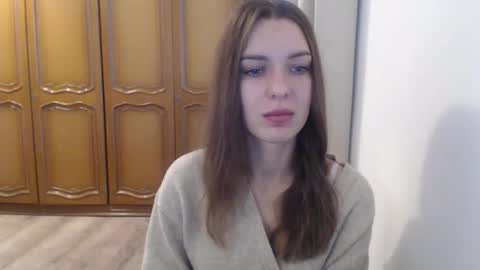 Snapshot of delightaurora chatting on 10-31-25, 06:47 Aurora online show from 10-31-25, 06:47