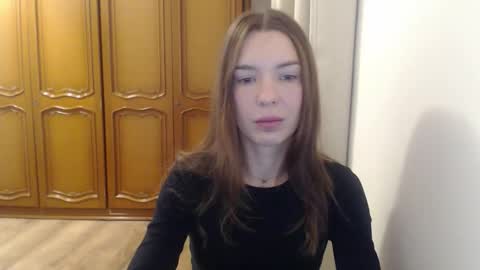 Snapshot of delightaurora chatting on 11-27-25, 06:48 Aurora online show from 11-27-25, 06:48