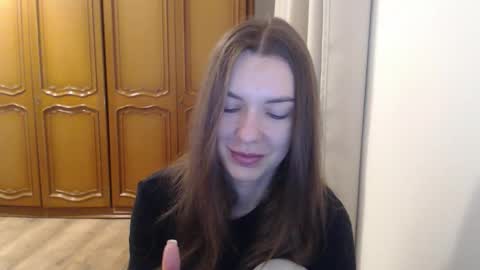 Snapshot of delightaurora chatting on 12-04-25, 06:55 Aurora online show from 12-04-25, 06:55