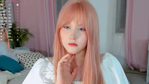 Snapshot of delilahtaylor chatting on 09-13-25, 09:14 Delilah or Laila online show from 09-13-25, 09:14