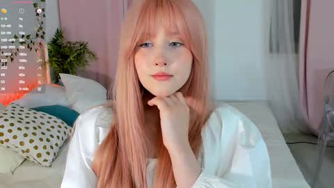 Snapshot of delilahtaylor chatting on 09-14-25, 10:53 Delilah or Laila online show from 09-14-25, 10:53