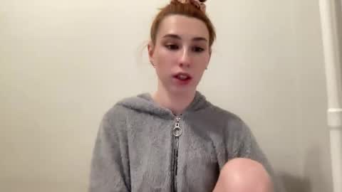 Snapshot of deliverysmile chatting on 01-16-25, 10:23 Delivery online show from 01-16-25, 10:23