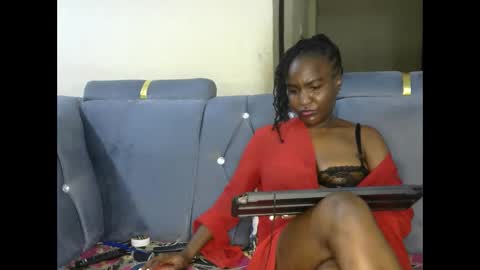 Snapshot of delliciouscandy39 chatting on 02-13-25, 10:43 Ginger online show from 02-13-25, 10:43