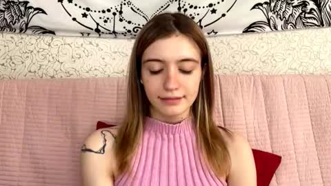 Sia online show from 03-22-26, 01:14