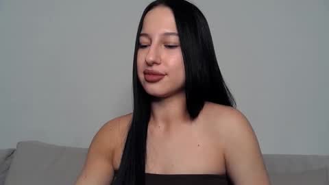 Snapshot of delly_love chatting on 09-08-25, 09:14 delly_love online show from 09-08-25, 09:14