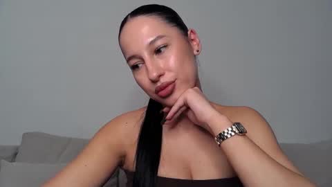 Snapshot of delly_love chatting on 09-16-25, 06:53 delly_love online show from 09-16-25, 06:53
