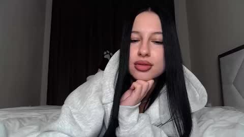 Snapshot of delly_love chatting on 10-11-25, 09:24 delly_love online show from 10-11-25, 09:24