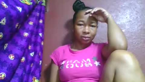 Snapshot of delphin774164 chatting on 02-11-26, 03:33 delphin774164 online show from 02-11-26, 03:33