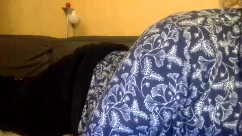 Snapshot of delphine_x chatting on 01-08-25, 09:44 Delphine online show from 01-08-25, 09:44