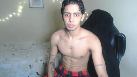 Snapshot of demeter_salviati chatting on 02-05-25, 02:51 Demeter Salviati online show from 02-05-25, 02:51