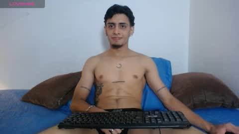 Snapshot of demeter_salviati chatting on 10-20-25, 12:33 Demeter Salviati online show from 10-20-25, 12:33