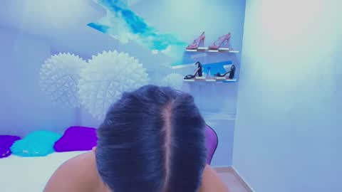 DEMI online show from 11-10-25, 12:37