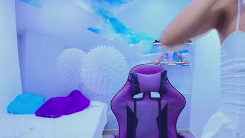 DEMI online show from 11-26-25, 12:28