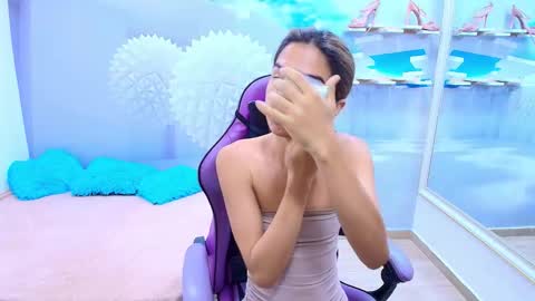 Snapshot of demi_leed chatting on 02-23-26, 11:40 DEMI online show from 02-23-26, 11:40