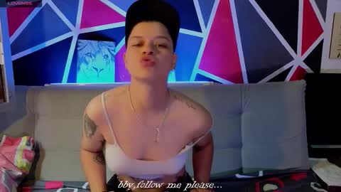 DEMI online show from 10-23-25, 01:32