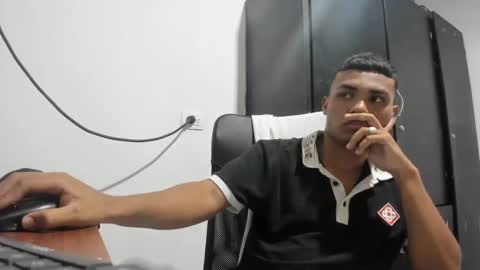 Snapshot of demol_latin chatting on 12-05-24, 07:27 MASTER DAV online show from 12-05-24, 07:27
