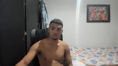 Snapshot of demol_latin chatting on 12-19-24, 08:56 MASTER DAV online show from 12-19-24, 08:56