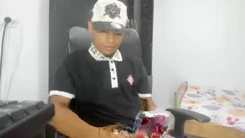 Snapshot of demol_latin chatting on 12-23-24, 02:02 MASTER DAV online show from 12-23-24, 02:02
