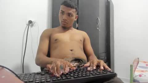 Snapshot of demol_latin chatting on 12-27-24, 04:47 MASTER DAV online show from 12-27-24, 04:47