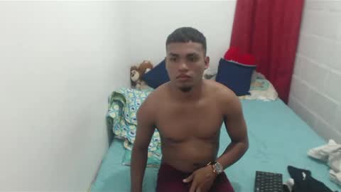Snapshot of demol_latin chatting on 02-09-25, 12:17 MASTER DAV online show from 02-09-25, 12:17