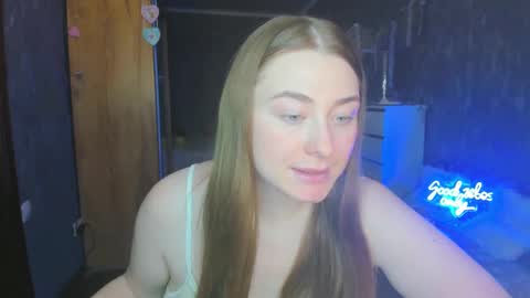 Sophie online show from 02-26-25, 01:19