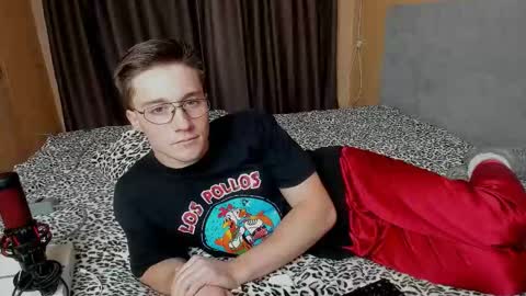 Deni online show from 10-25-25, 06:46