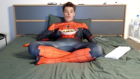 Denis online show from 11-18-25, 07:13