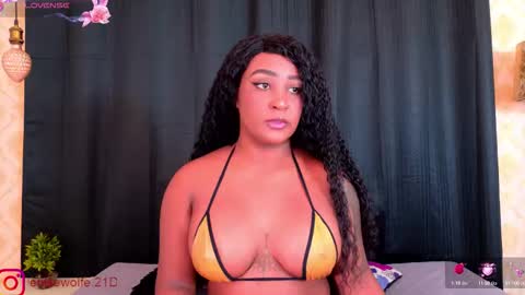 Snapshot of denise_wolfe chatting on 10-06-25, 11:51 Denisse online show from 10-06-25, 11:51