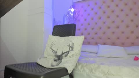 Snapshot of denisse_logan chatting on 02-15-26, 07:51 denisse_logan online show from 02-15-26, 07:51