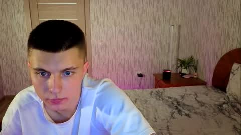 denissofia online show from 10-20-25, 04:51