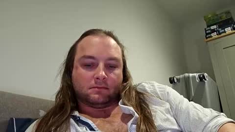 dennis210586 online show from 12-31-24, 02:29