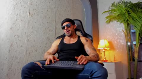 Snapshot of dennis_cox_ chatting on 02-02-25, 04:15 dennis_cox_ online show from 02-02-25, 04:15